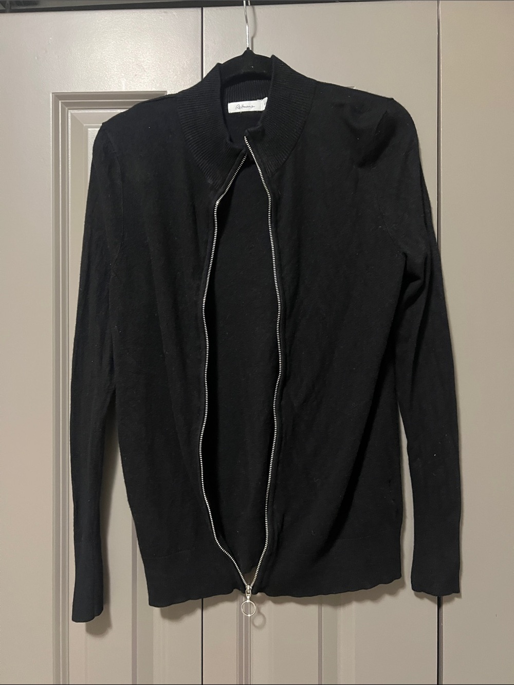 Reitmans Black Men's Zip-Up Sweater with Silver Zipper